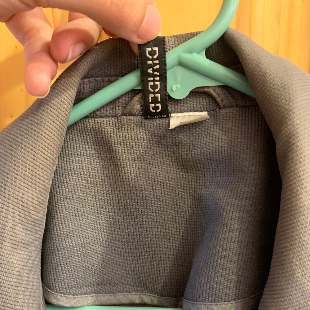 Grey Fall Jacket - Picture 5 of 6